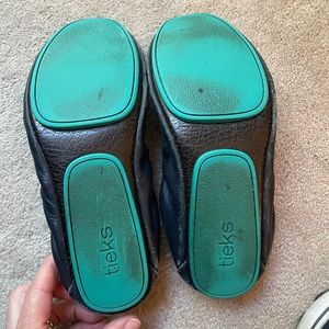 Tieks Navy